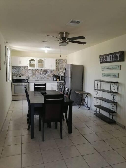 Ferienwohnung Departamento En Planta Alta, Muy Centrico. Puerto Peñasco Exterior foto